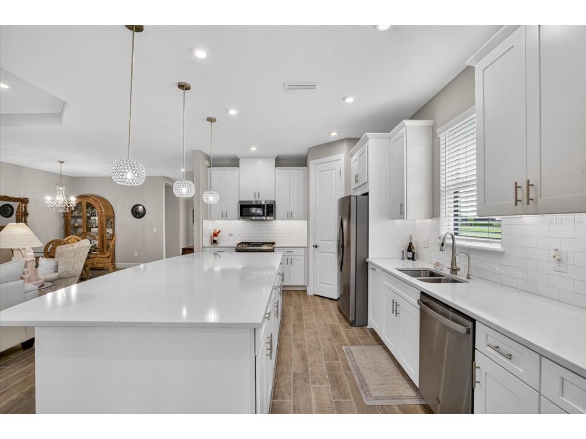 11014 Wicker Park Place Palmetto FL 34221 A4696257 image7