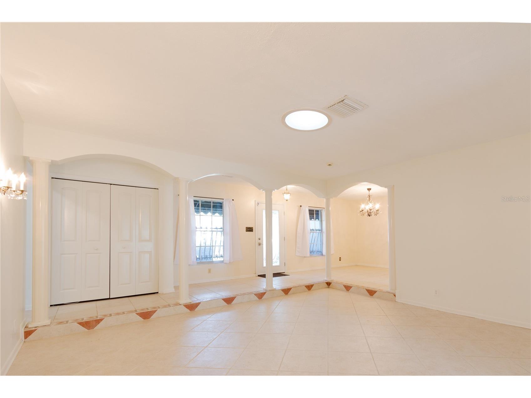 11016 Saginaw Drive Tampa FL 33617 TB8523485 image10