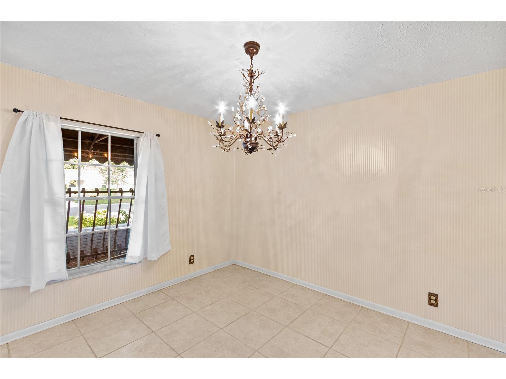 11016 Saginaw Drive Tampa FL 33617 TB8523485 image11