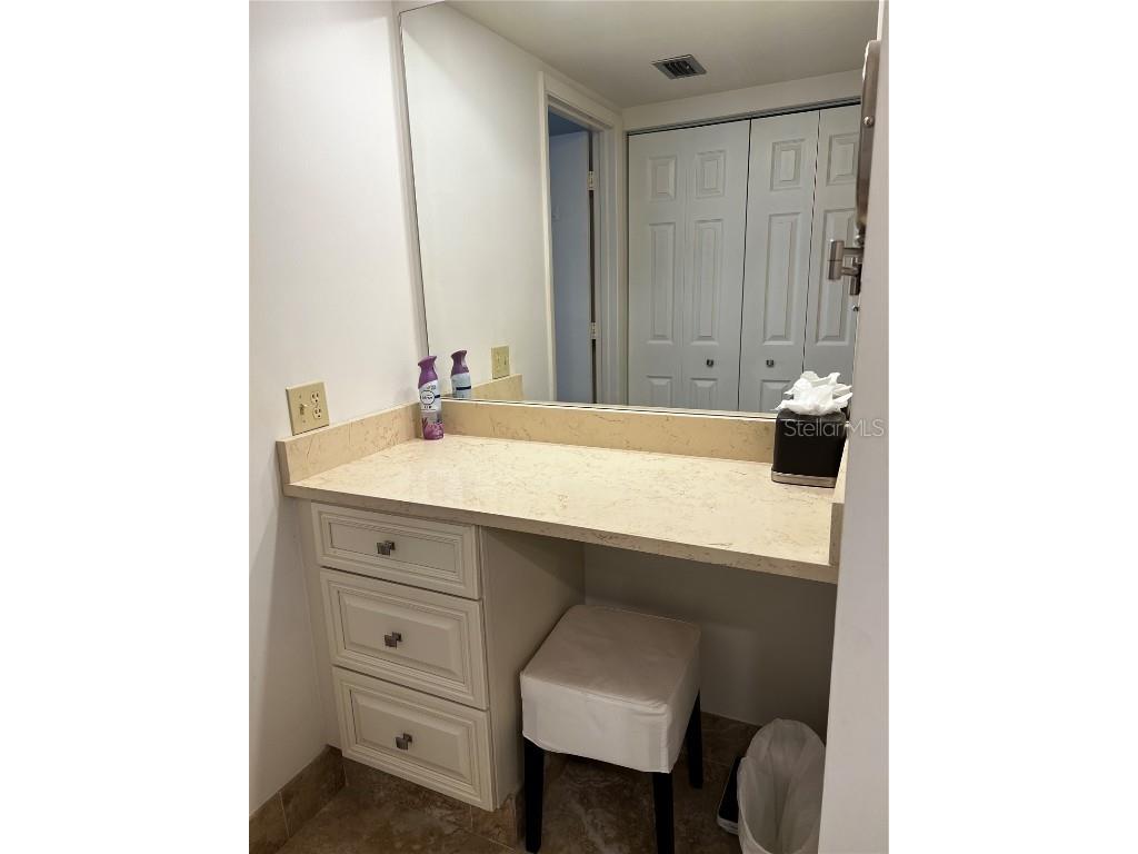 1102 Ben Franklin Drive #514 Sarasota FL 34236 A4431393 image14