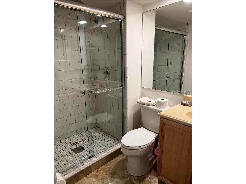 1102 Ben Franklin Drive #514 Sarasota FL 34236 A4431393 image21