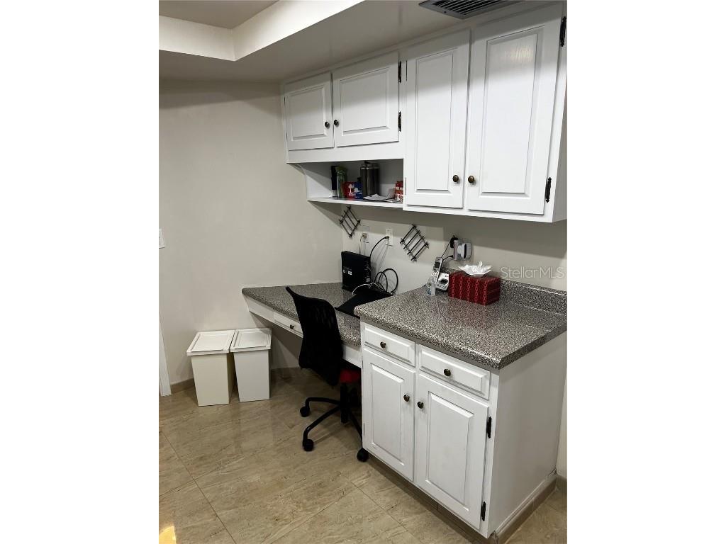 1102 Ben Franklin Drive #514 Sarasota FL 34236 A4431393 image9