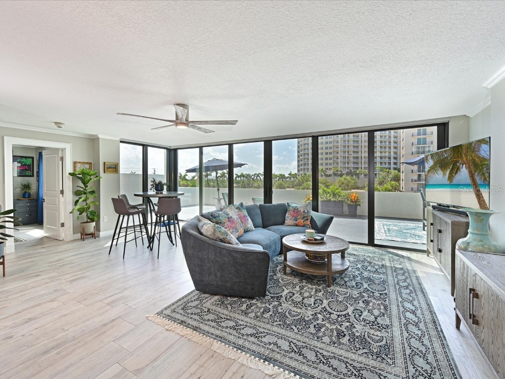 1102 Benjamin Franklin Drive #310 Sarasota FL 34236 A4658677 image15