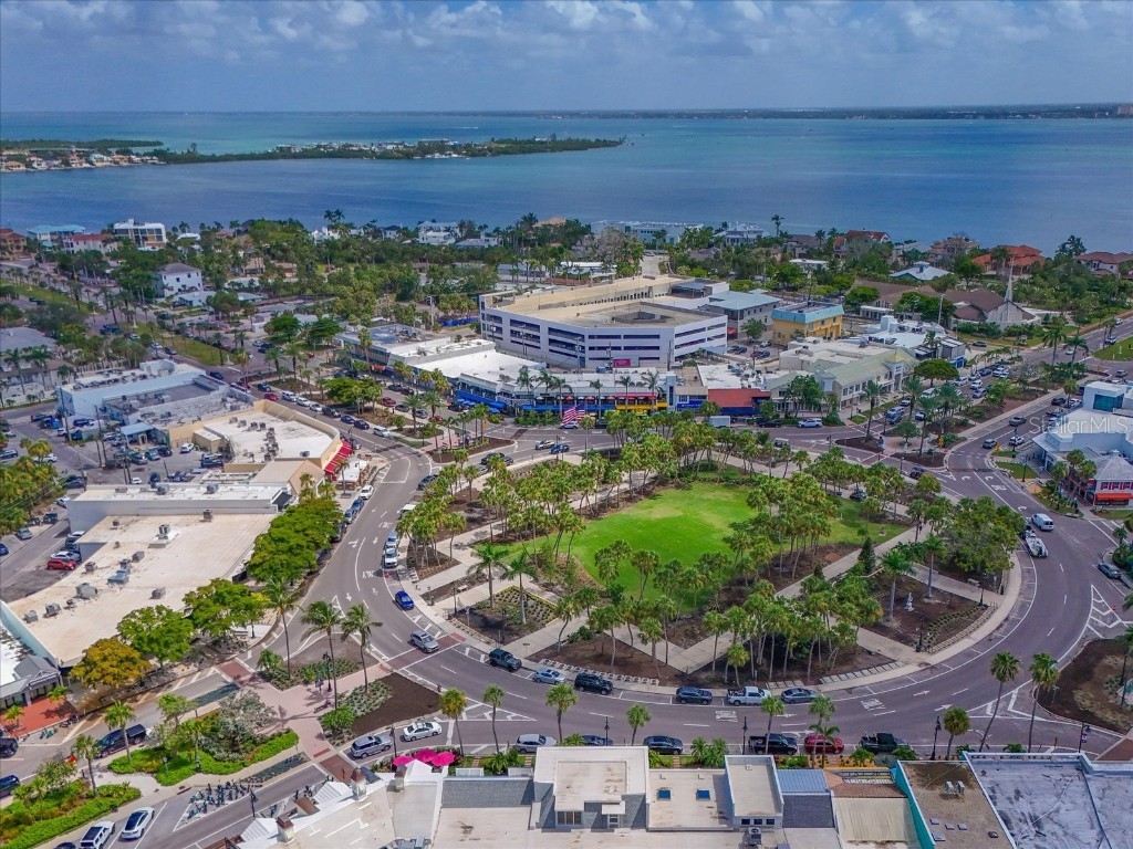 1102 Benjamin Franklin Drive #310 Sarasota FL 34236 A4658677 image54