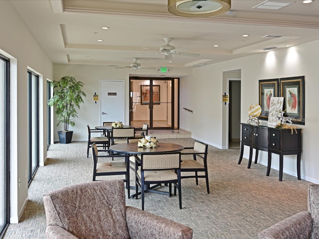 1102 Benjamin Franklin Drive #310 Sarasota FL 34236 A4658677 image6