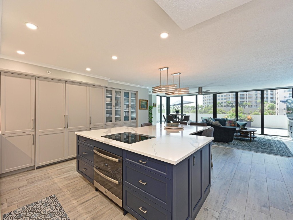 1102 Benjamin Franklin Drive #310 Sarasota FL 34236 A4658677 image9