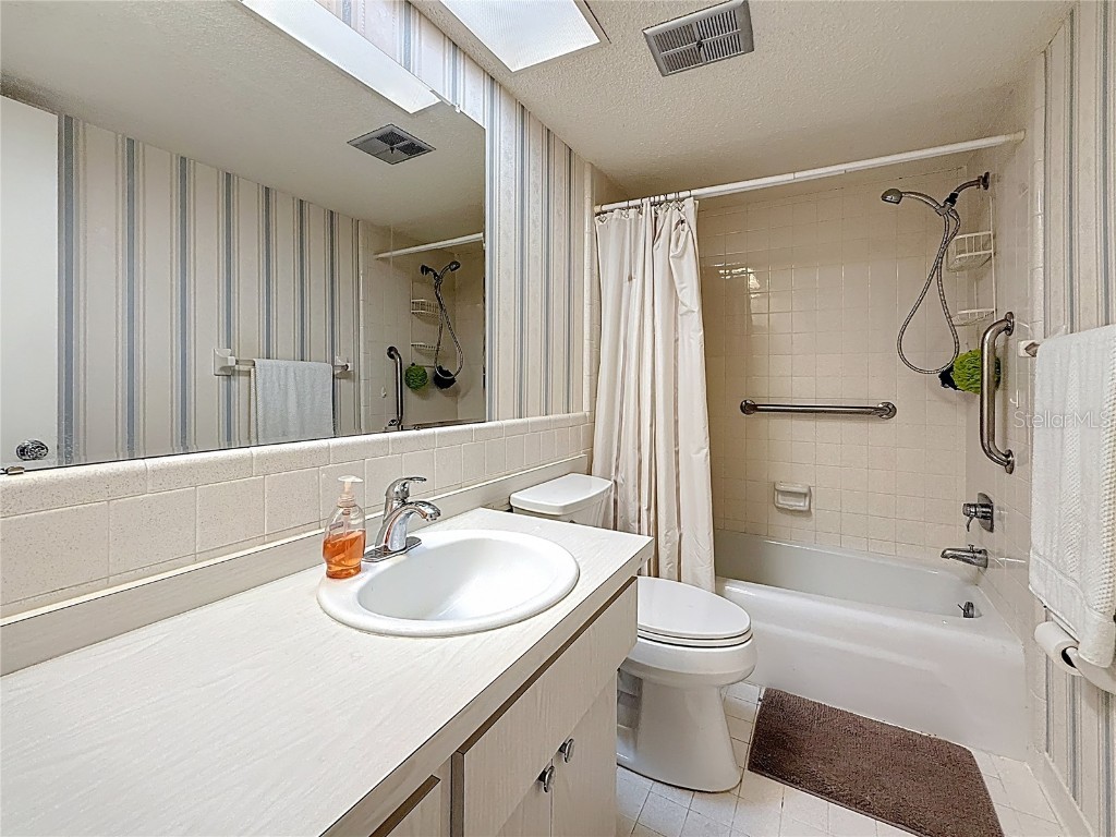 1102 Cara Drive Largo FL 33771 TB8399320 image38