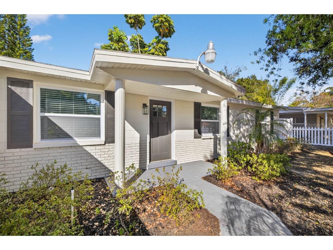 1102 E Lambright Street Tampa FL 33604 TB8449276 image1