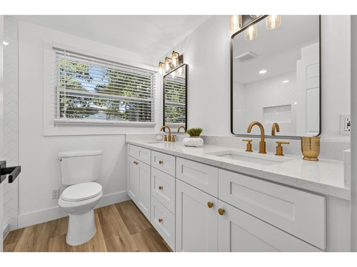 1102 E Lambright Street Tampa FL 33604 TB8449276 image12