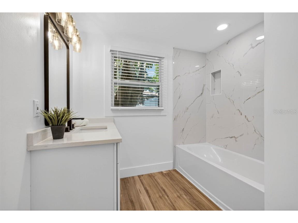 1102 E Lambright Street Tampa FL 33604 TB8449276 image18