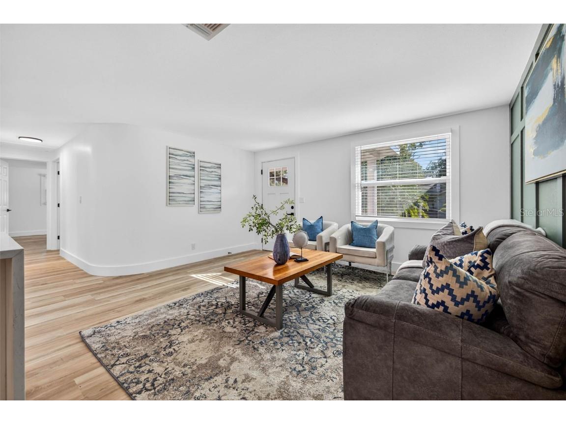 1102 E Lambright Street Tampa FL 33604 TB8449276 image4