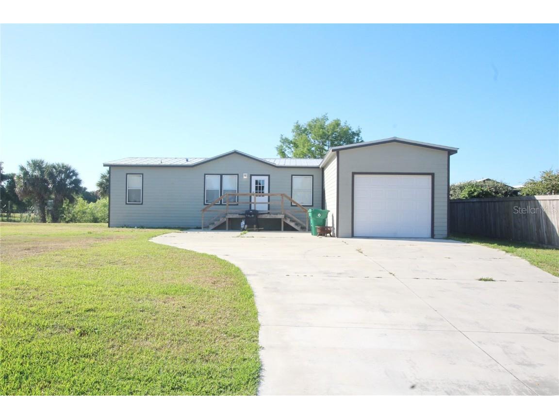 1102 E Miller Drive Moore Haven FL 33471 - Miller OK224025 image1