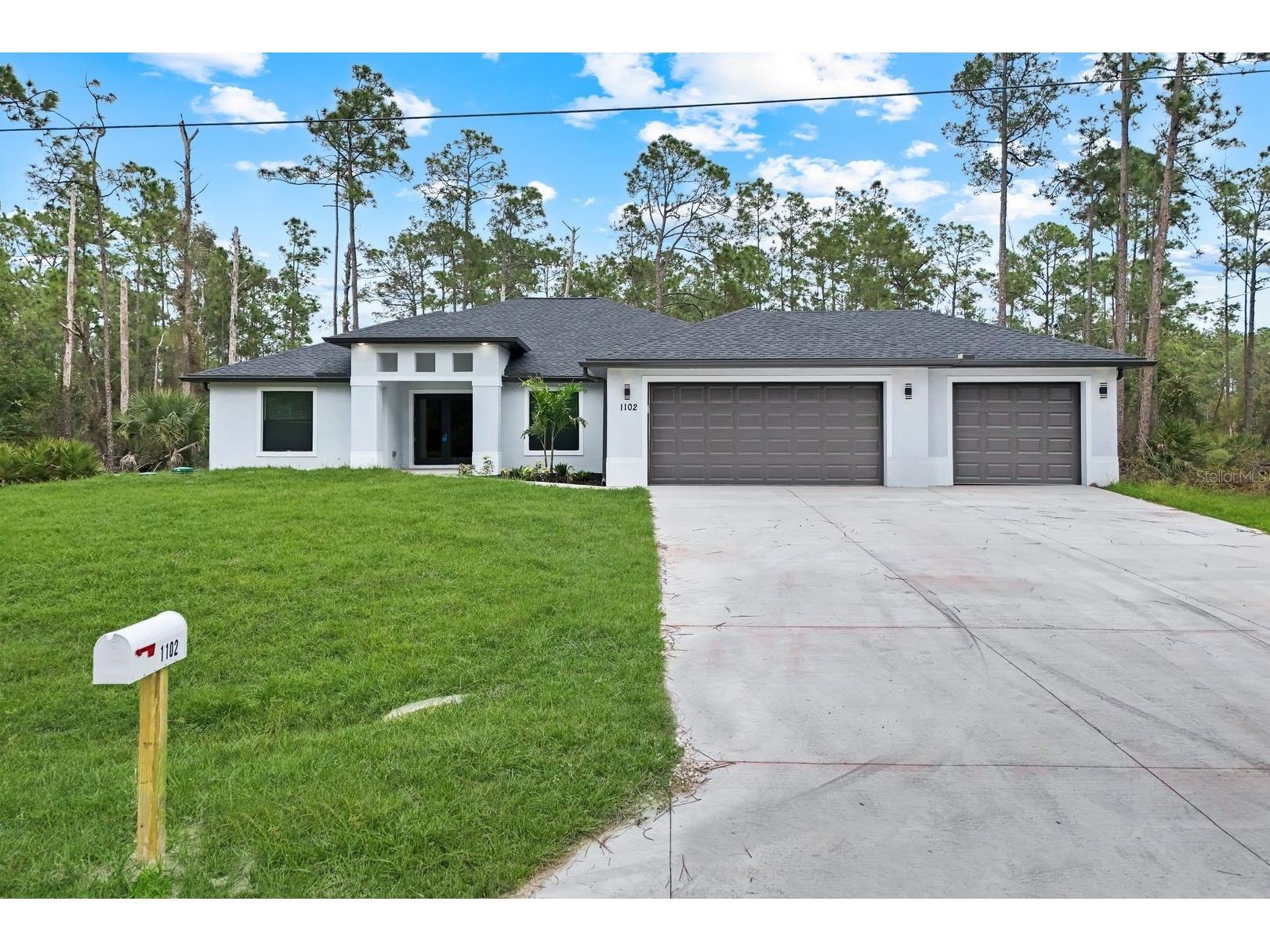 1102 Edison Avenue Lehigh Acres FL 33972 TB8456454 image1