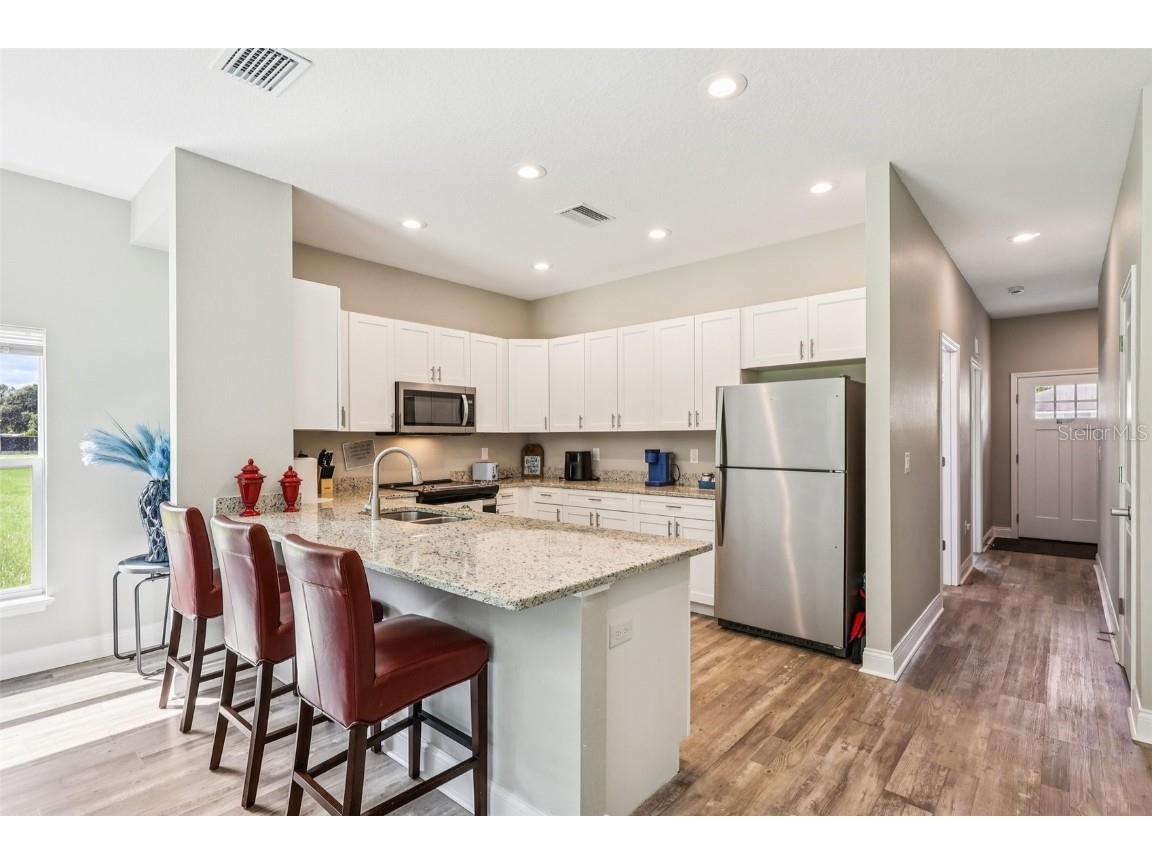 1102 Fox Lake Drive Lakeland FL 33809 L4956556 image2