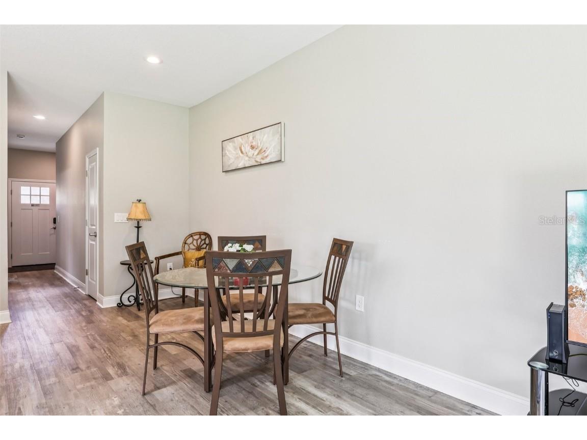 1102 Fox Lake Drive Lakeland FL 33809 L4956556 image9