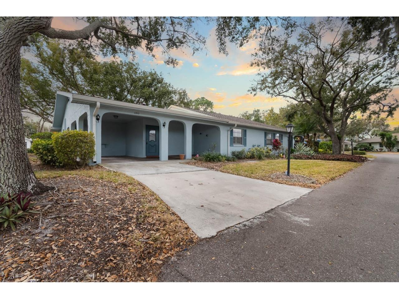 1102 Harefield Circle Sun City Center FL 33573 TB8469408 image1