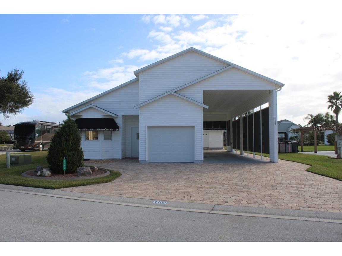 1102 Motorcoach Drive Polk City FL 33868 L4940446 image1