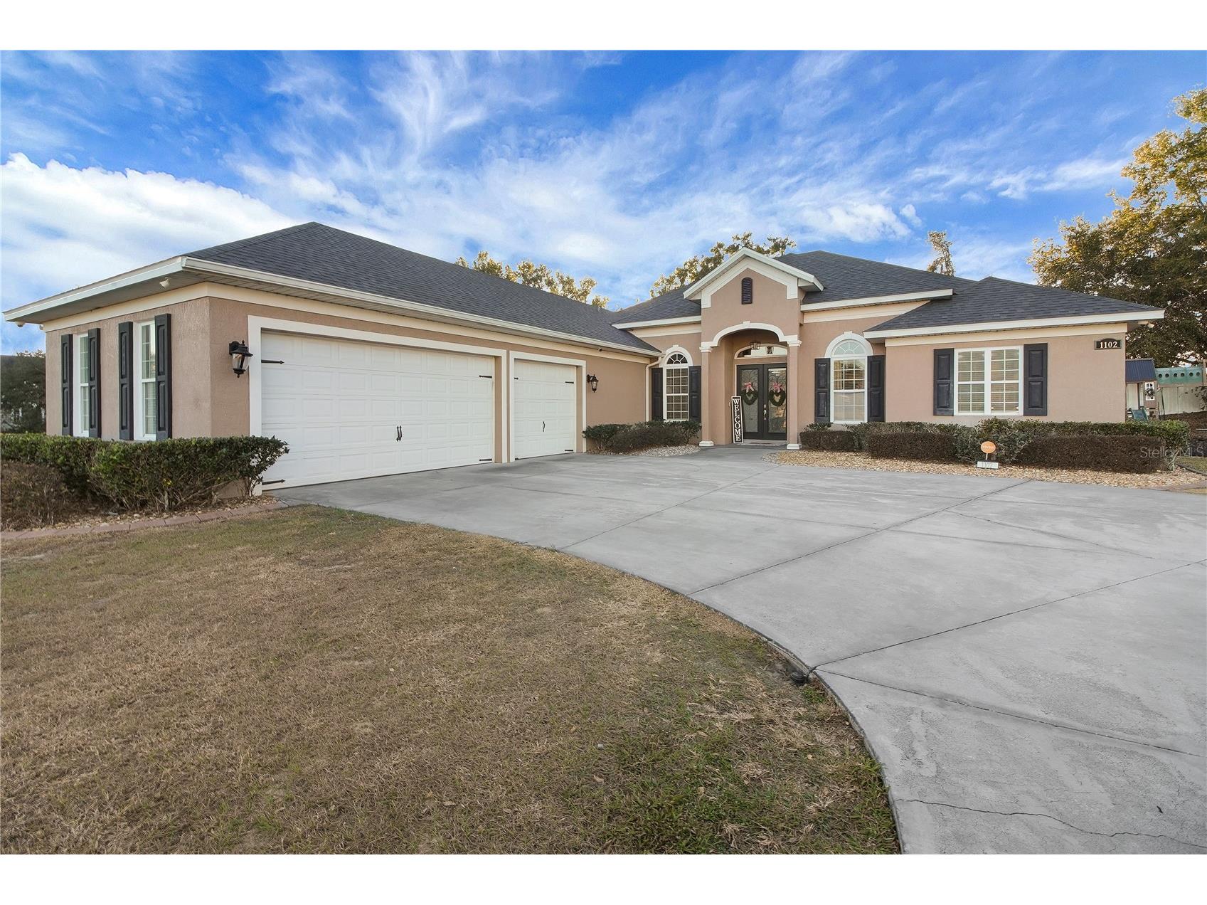 1102 Myrtle Breezes Court Fruitland Park FL 34731 G5107772 image1