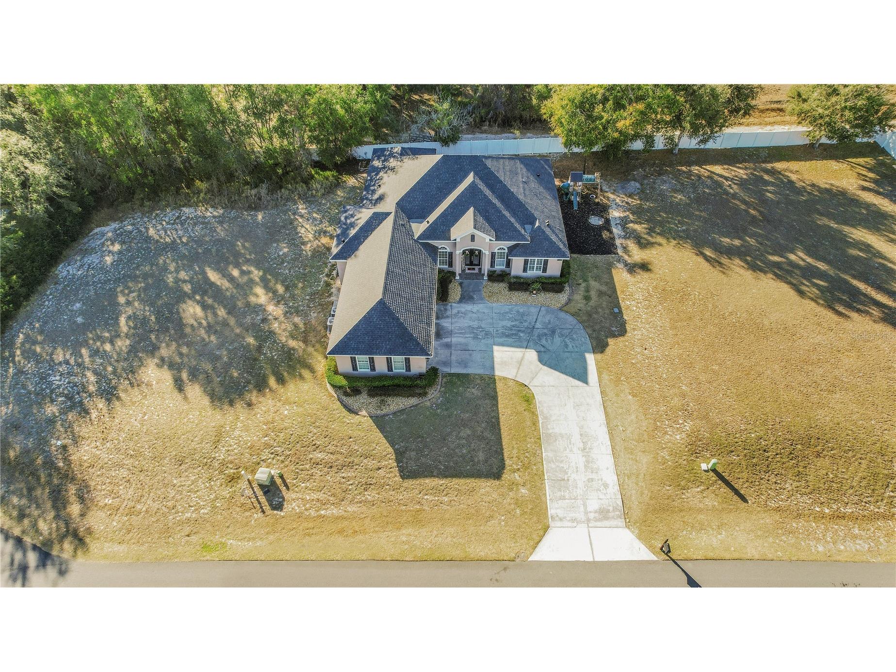 1102 Myrtle Breezes Court Fruitland Park FL 34731 G5107772 image3