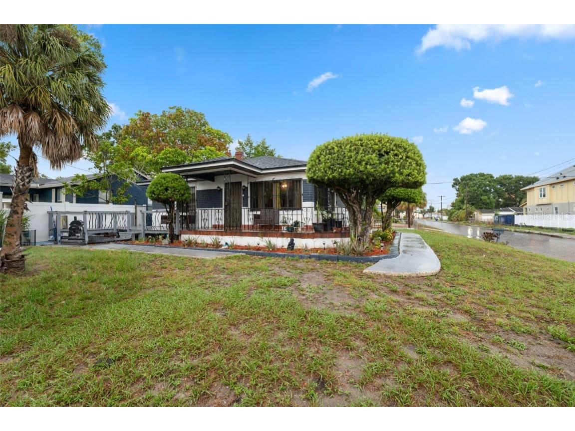 1102 N Albany Avenue Tampa FL 33607 T3533073 image1