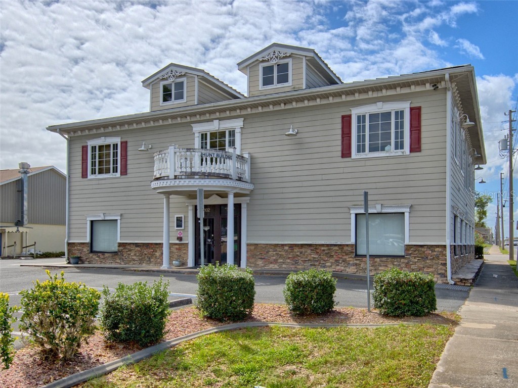 1102 N Main Street #ONE SUITE Wildwood FL 34785 G5047459 image1