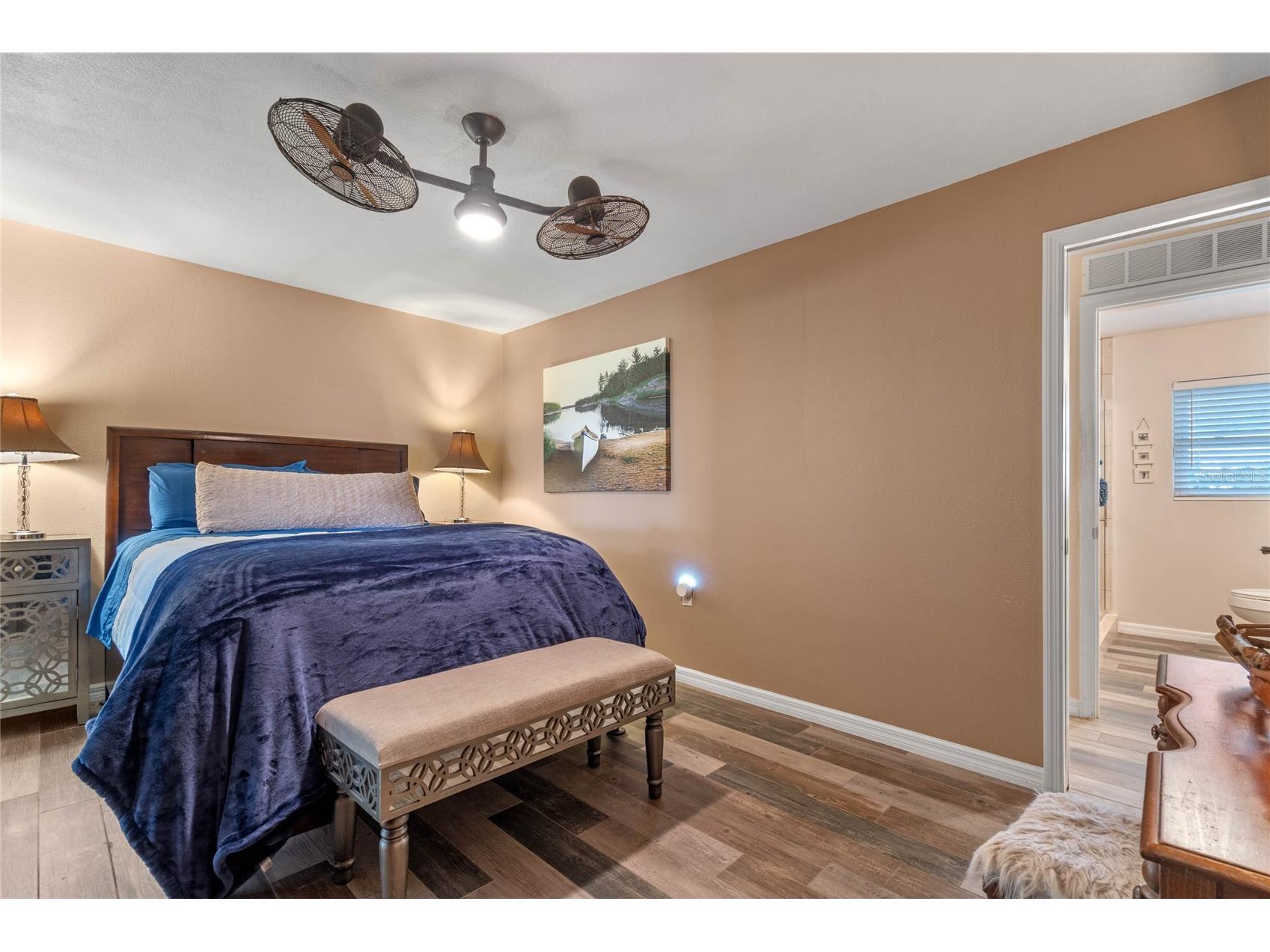 1102 N Palmetto Street Leesburg FL 34748 - LAKE GRIFFIN G5113105 image21