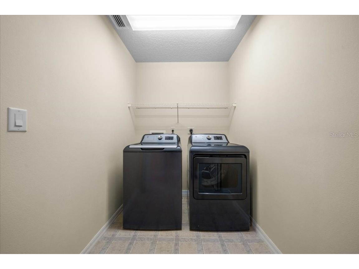 1102 NE 21st Terrace Ocala FL 34470 OM714915 image10