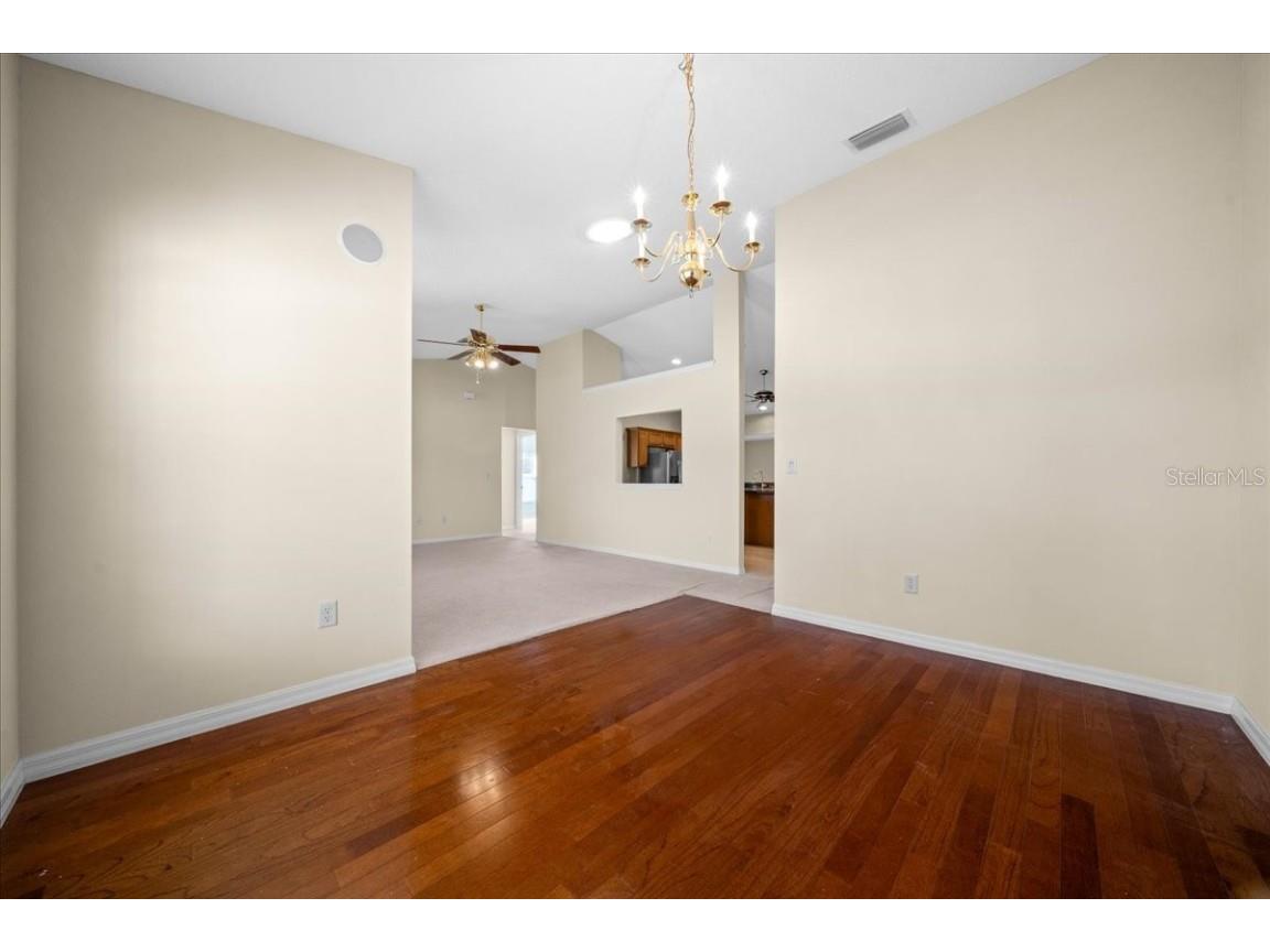 1102 NE 21st Terrace Ocala FL 34470 OM714915 image8