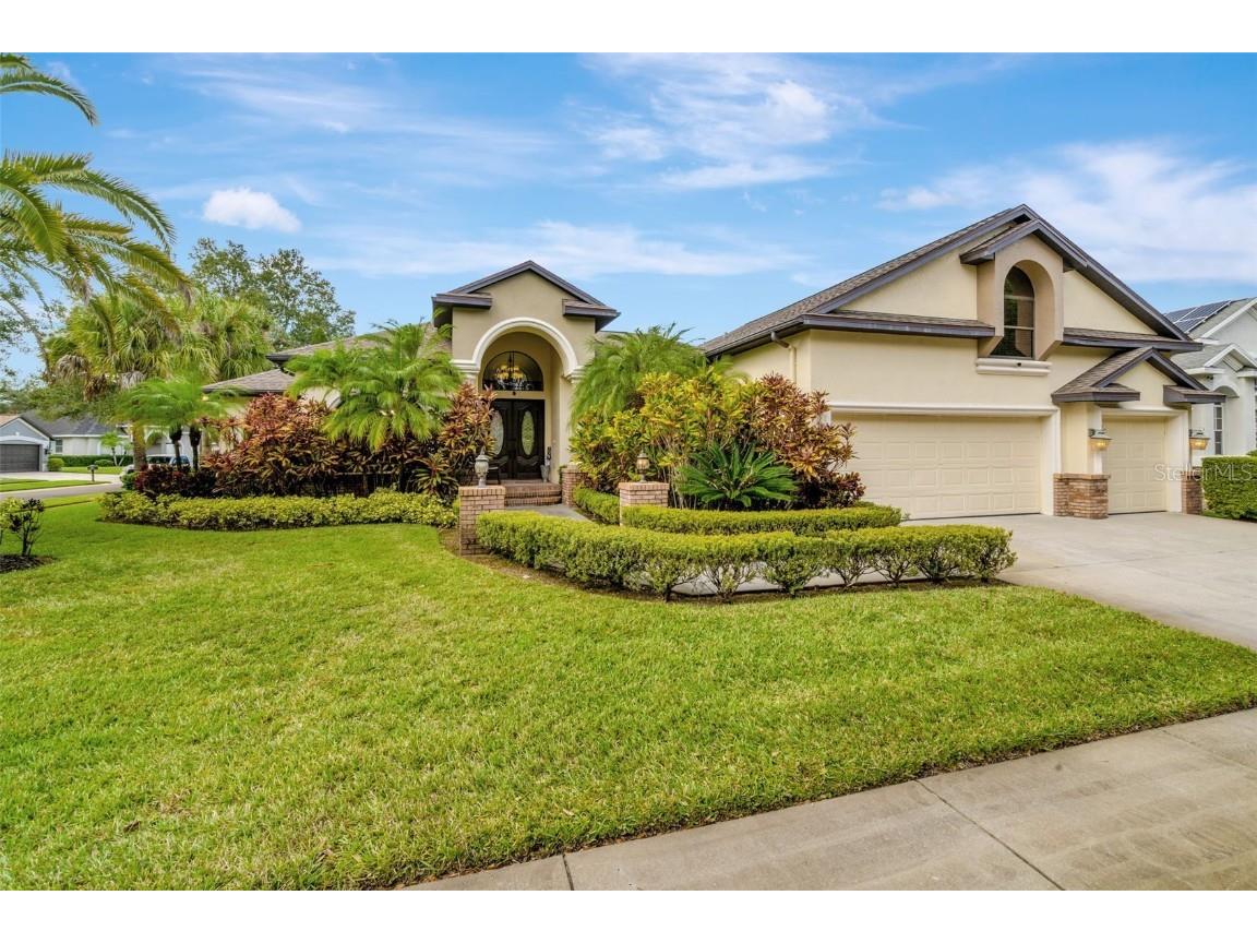 1102 Oak Brush Place Valrico FL 33596 U8219986 image1