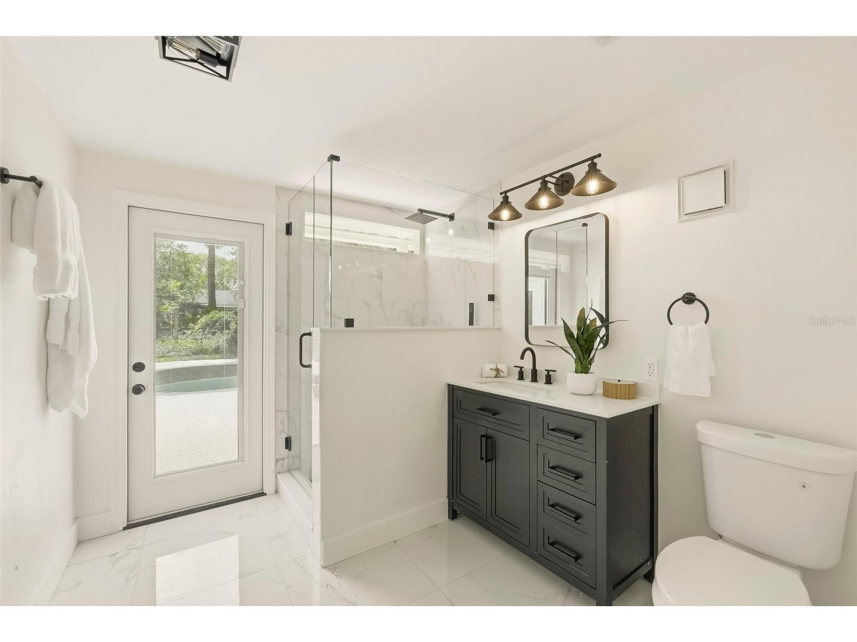 1102 Samy Drive Tampa FL 33613 TB8513059 image24