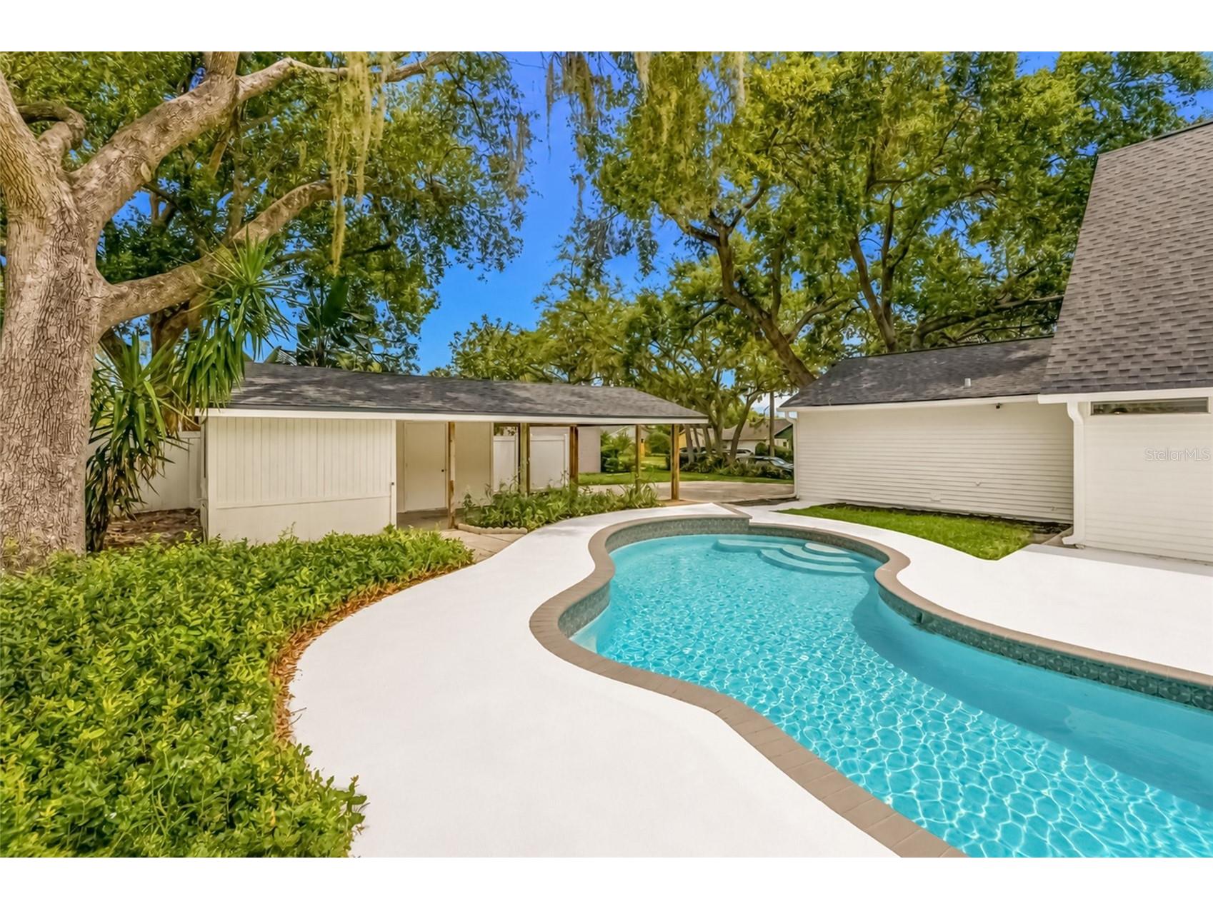 1102 Samy Drive Tampa FL 33613 TB8513059 image36