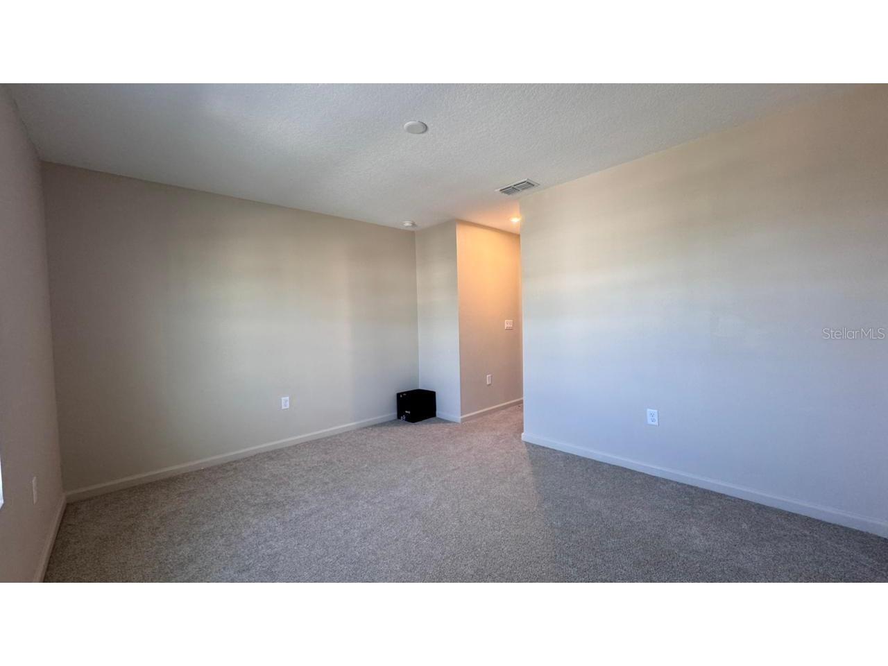 1102 Seaside Mist Trl Kissimmee FL 34747 O6395584 image17