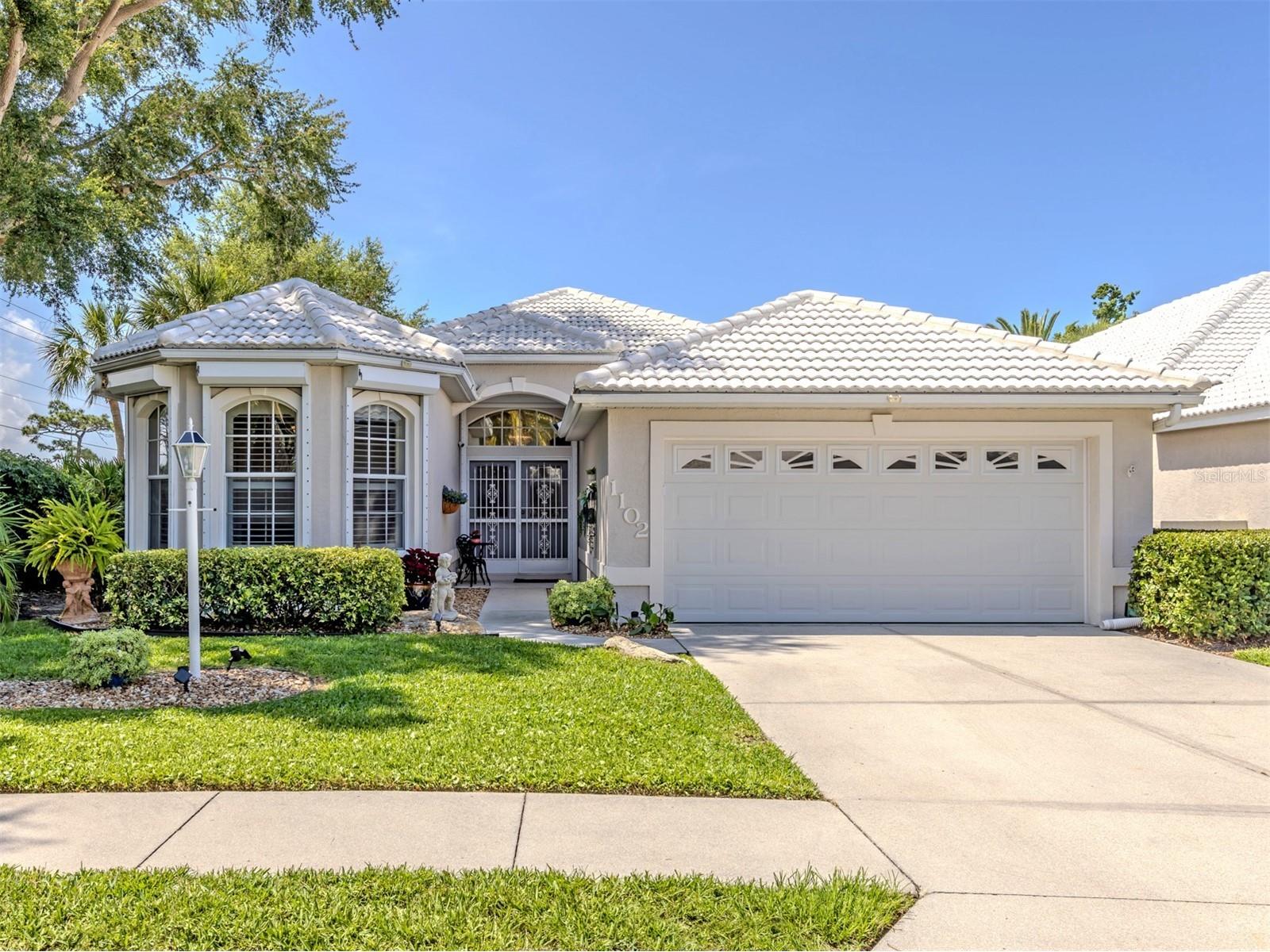 1102 Southlake Court Venice FL 34285 N6144328 image1