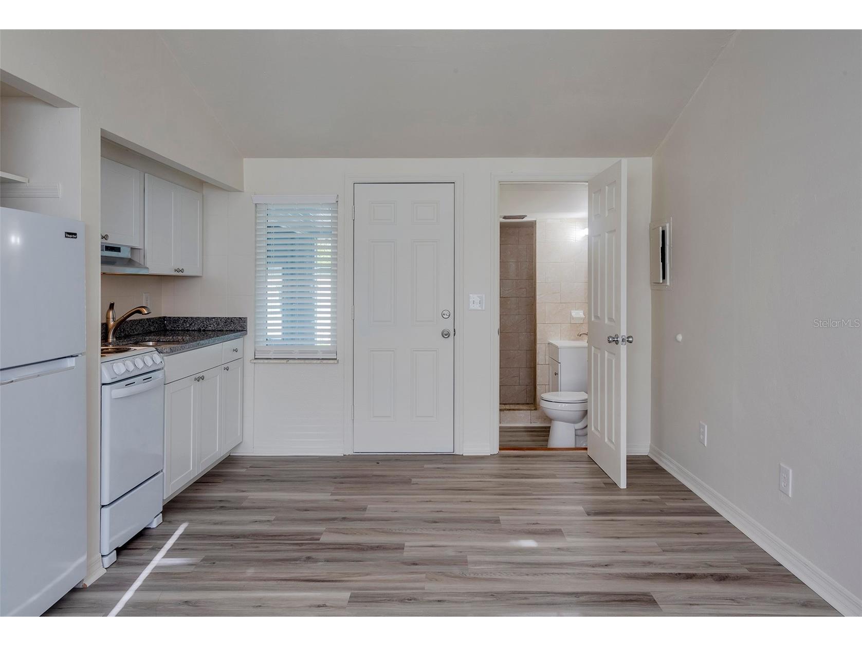 1102 Sunset Point Road Clearwater FL 33755 TB8513340 image32
