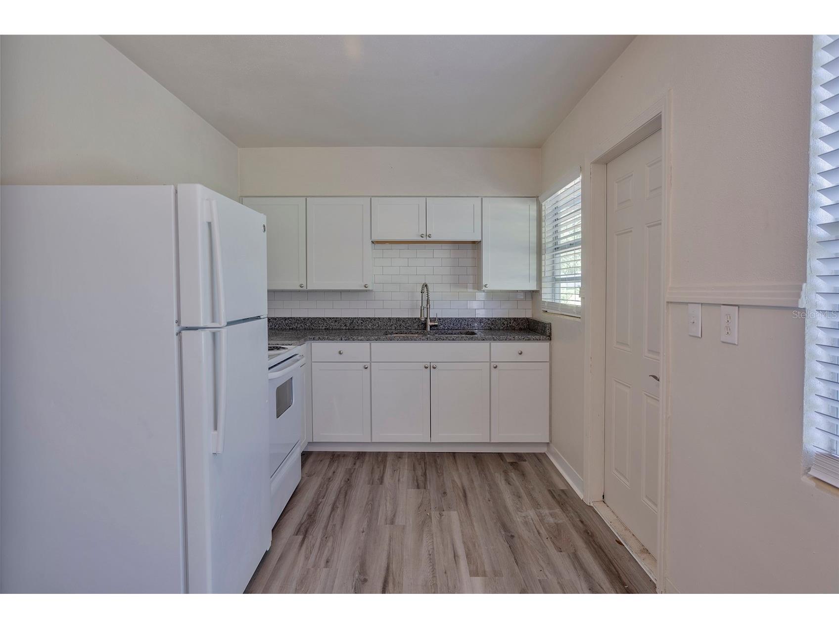 1102 Sunset Point Road Clearwater FL 33755 TB8513340 image6