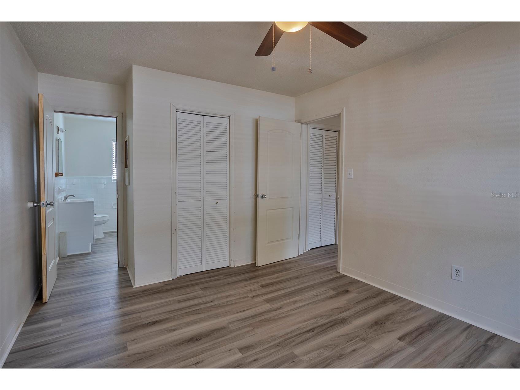 1102 Sunset Point Road Clearwater FL 33755 TB8513340 image7