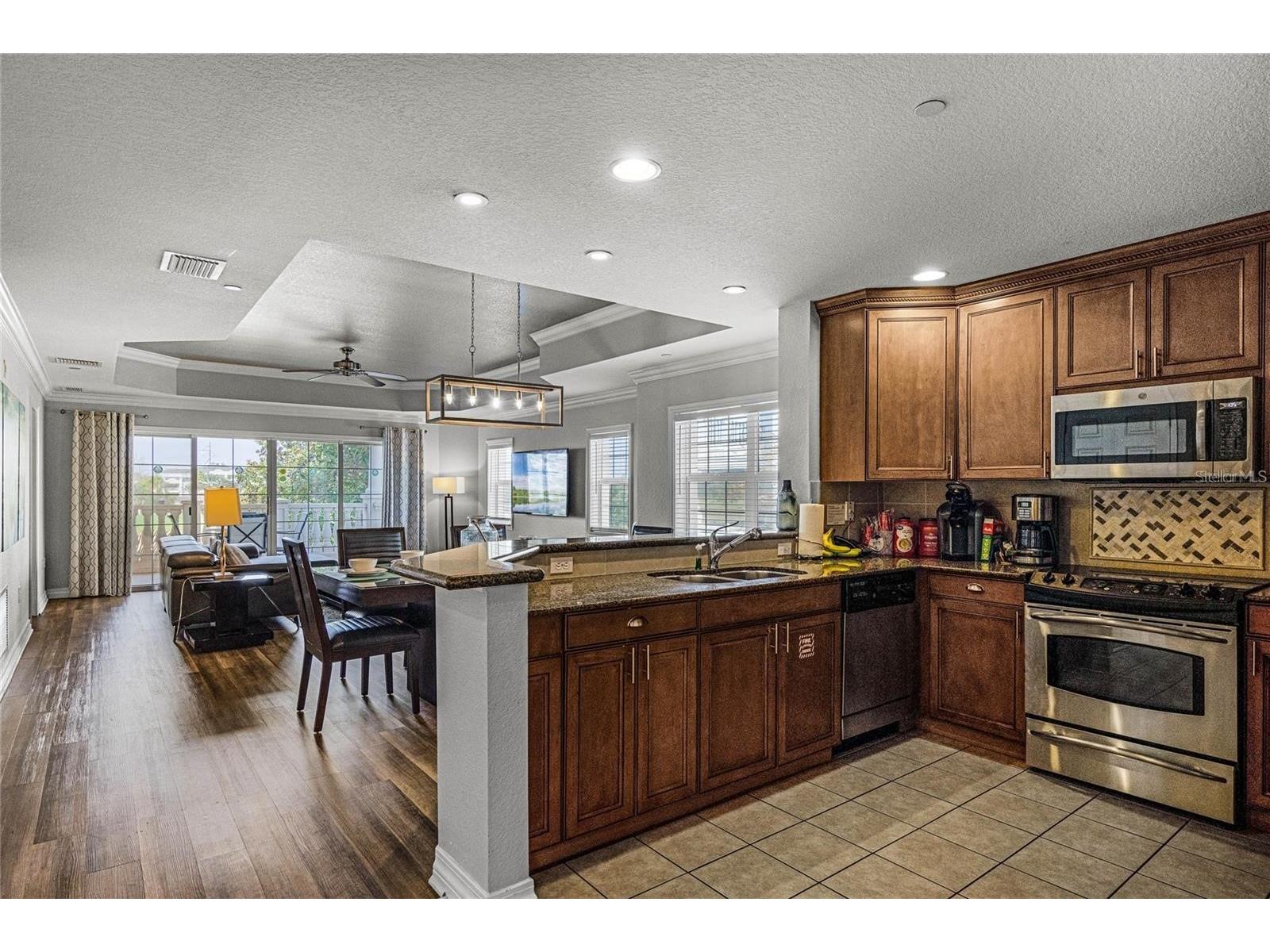 1102 Sunset View Circle #204 Reunion FL 34747 O6389376 image7