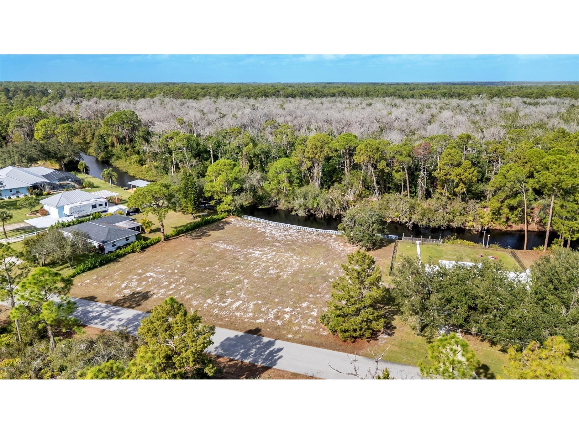 1102 Sycamore Street Lake Placid FL 33852 - LAKE JUNE IN THE WATER L4958168 image5