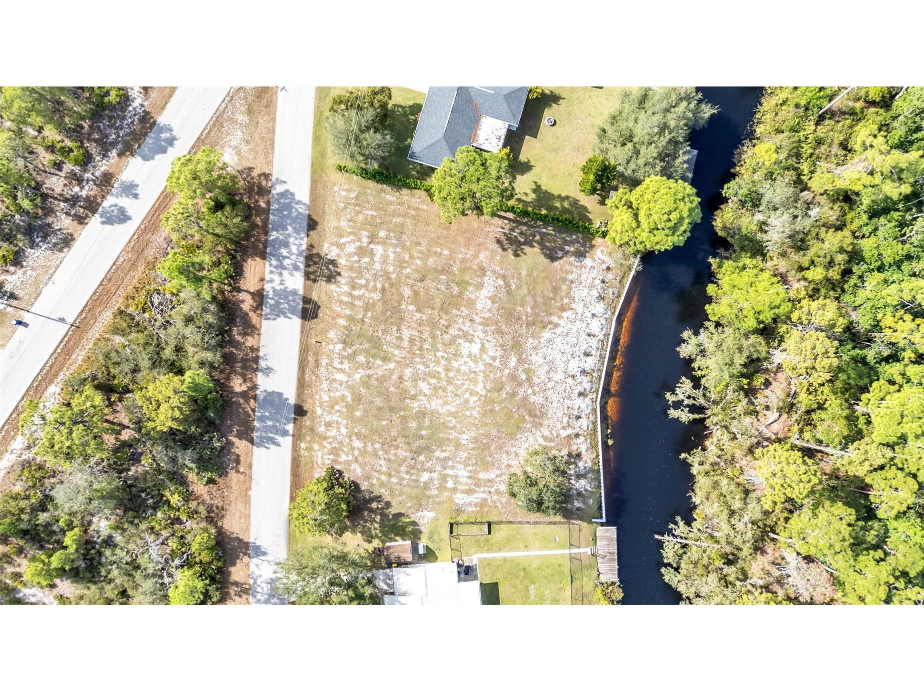 1102 Sycamore Street Lake Placid FL 33852 - LAKE JUNE IN THE WATER L4958168 image8