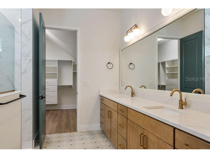 1102 W Ohio Avenue Tampa FL 33603 TB8431785 image17