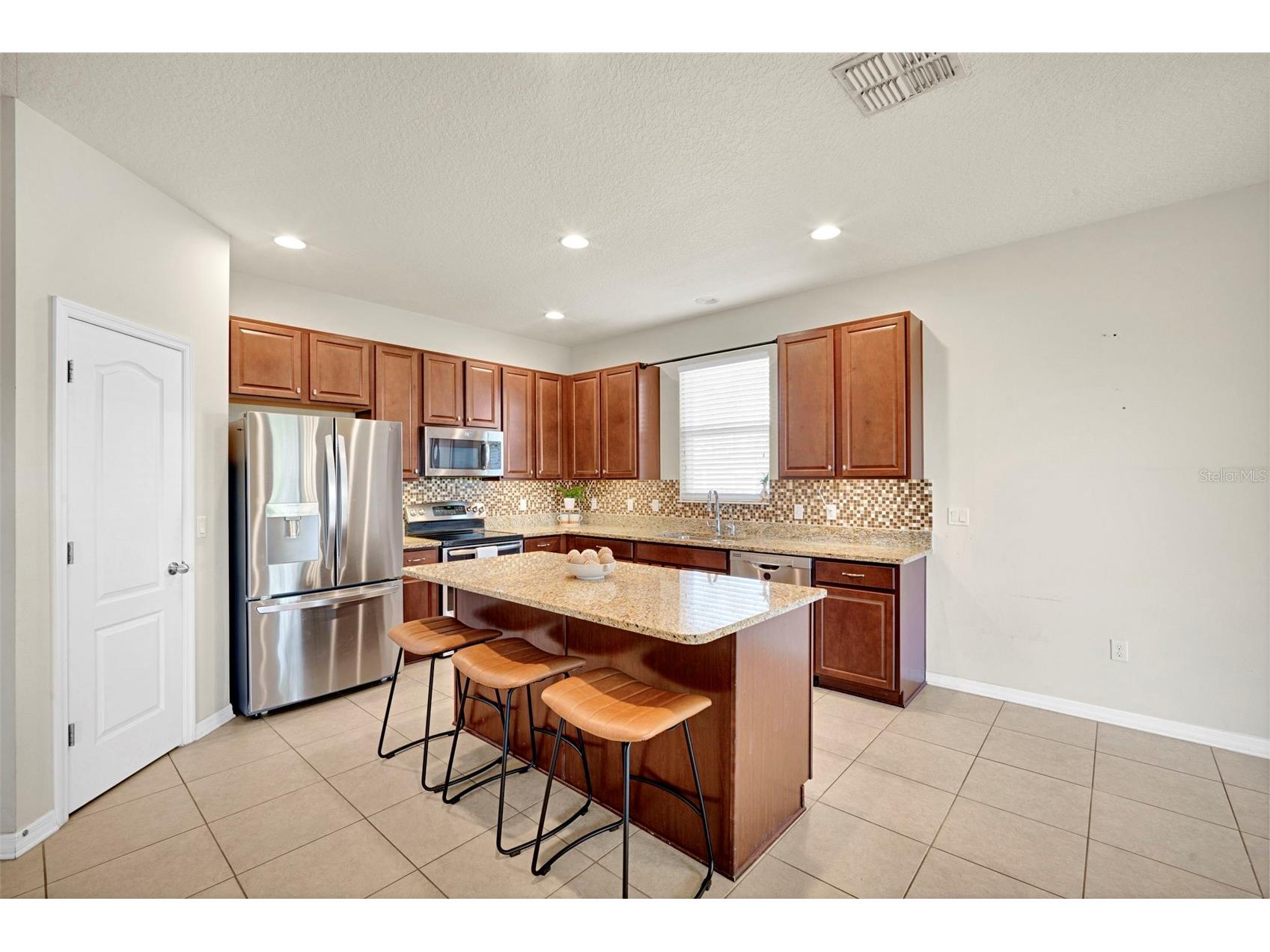 1102 White Water Bay Drive Groveland FL 34736 O6378886 image8