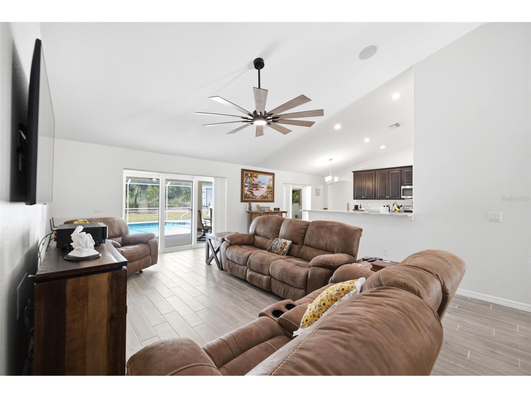 11020 Sage Thrasher Avenue Weeki Wachee FL 34614 TB8521768 image12