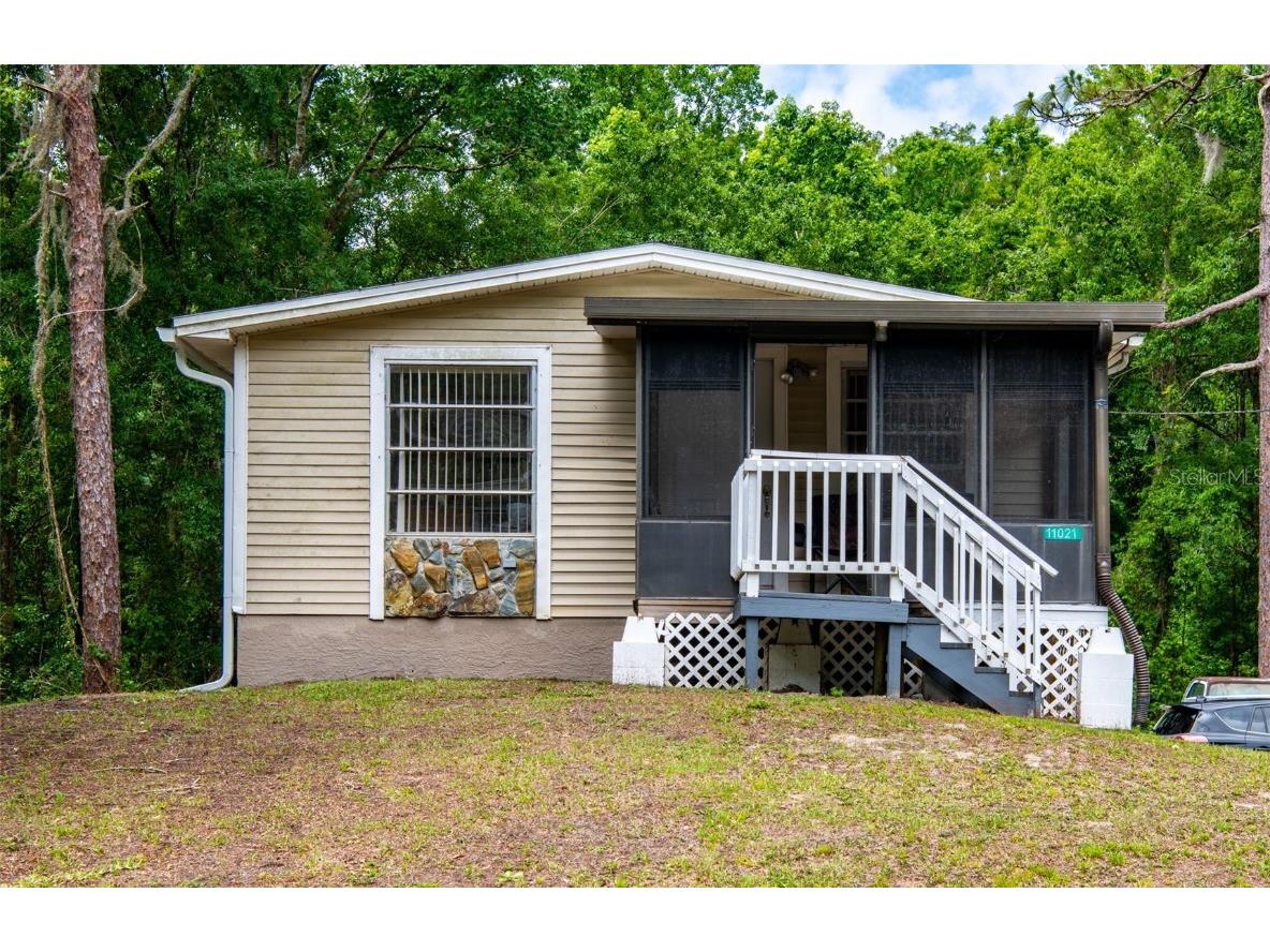 11021 Lake Drive New Port Richey FL 34654 U8199191 image1