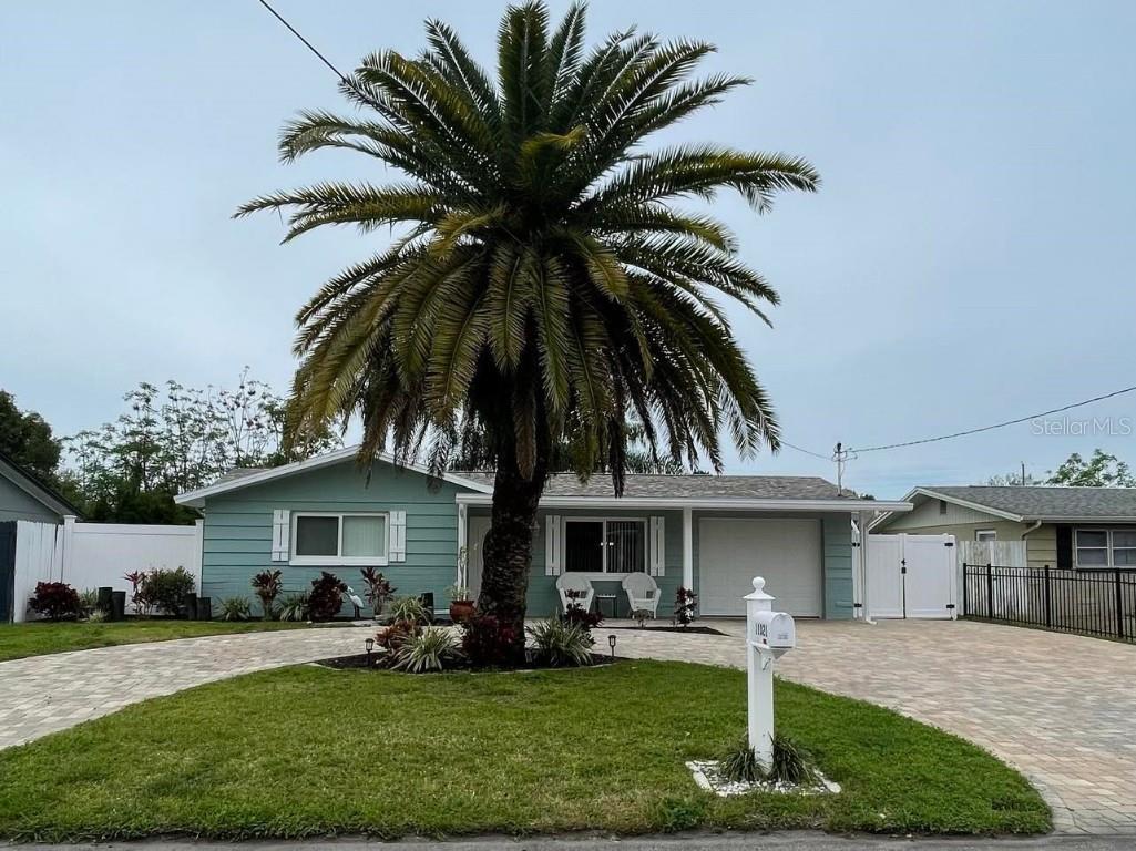 11021 Pickering Lane Port Richey FL 34668 W7862666 image1