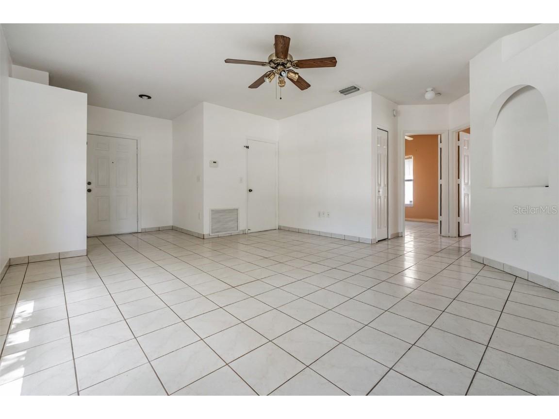 11022 Connacht Way Tampa FL 33610 TB8397299 image17