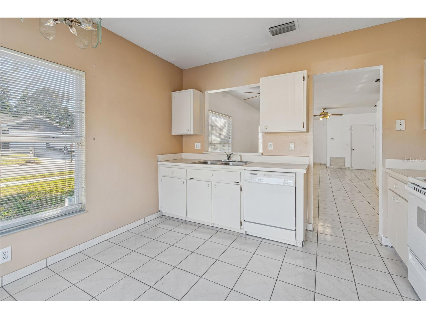 11022 Connacht Way Tampa FL 33610 TB8467626 image17