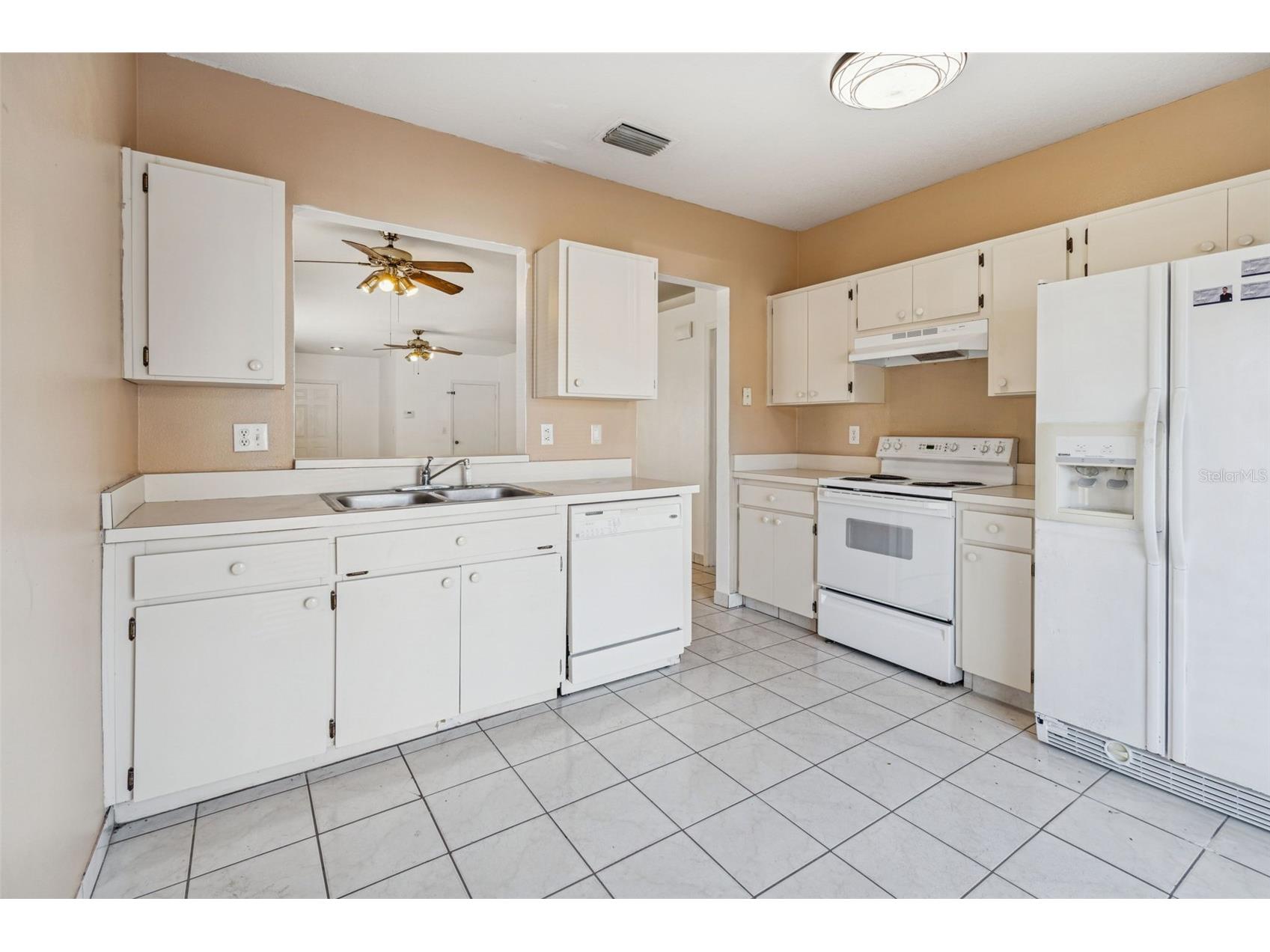 11022 Connacht Way Tampa FL 33610 TB8467626 image18