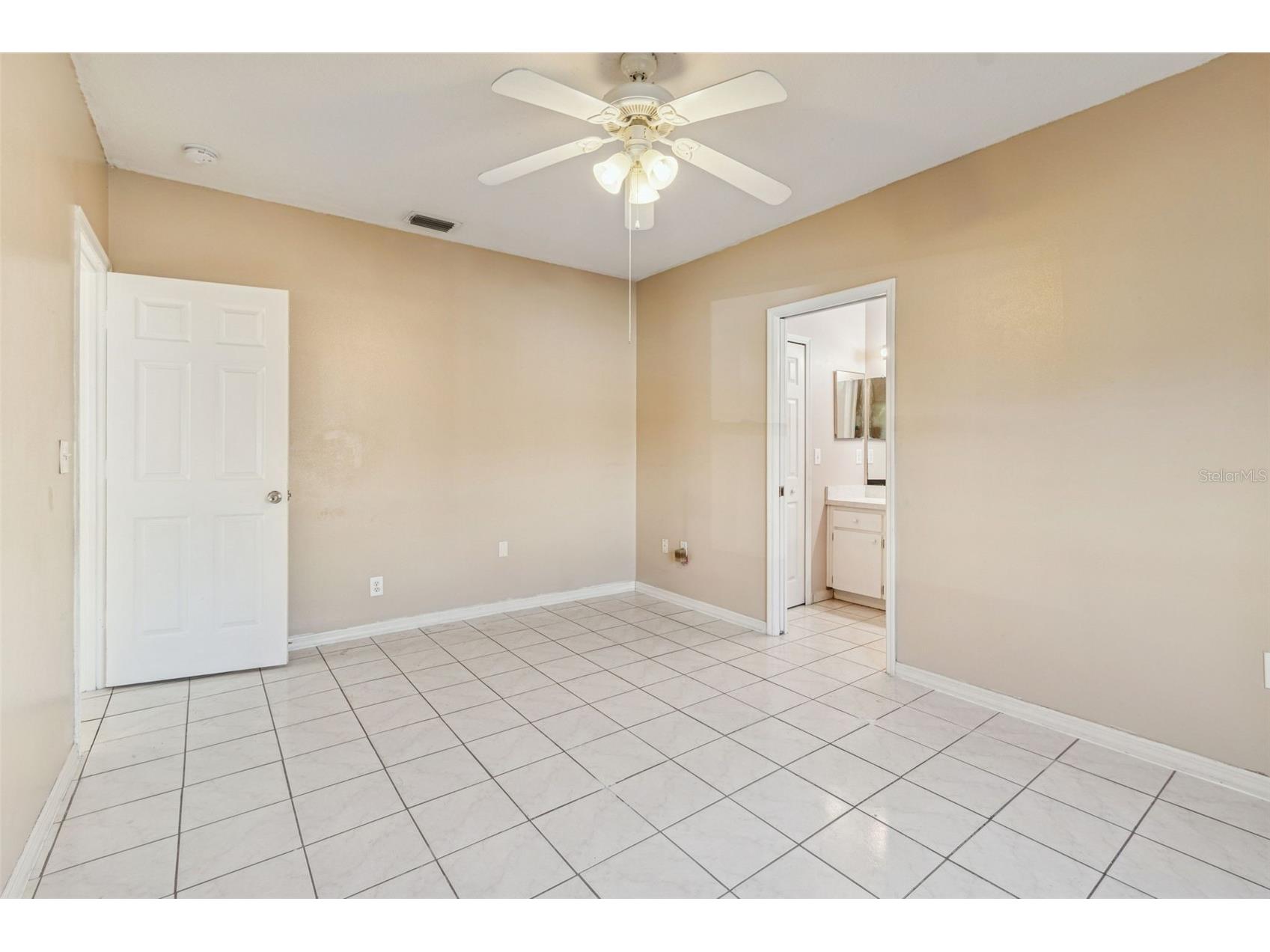 11022 Connacht Way Tampa FL 33610 TB8467626 image24