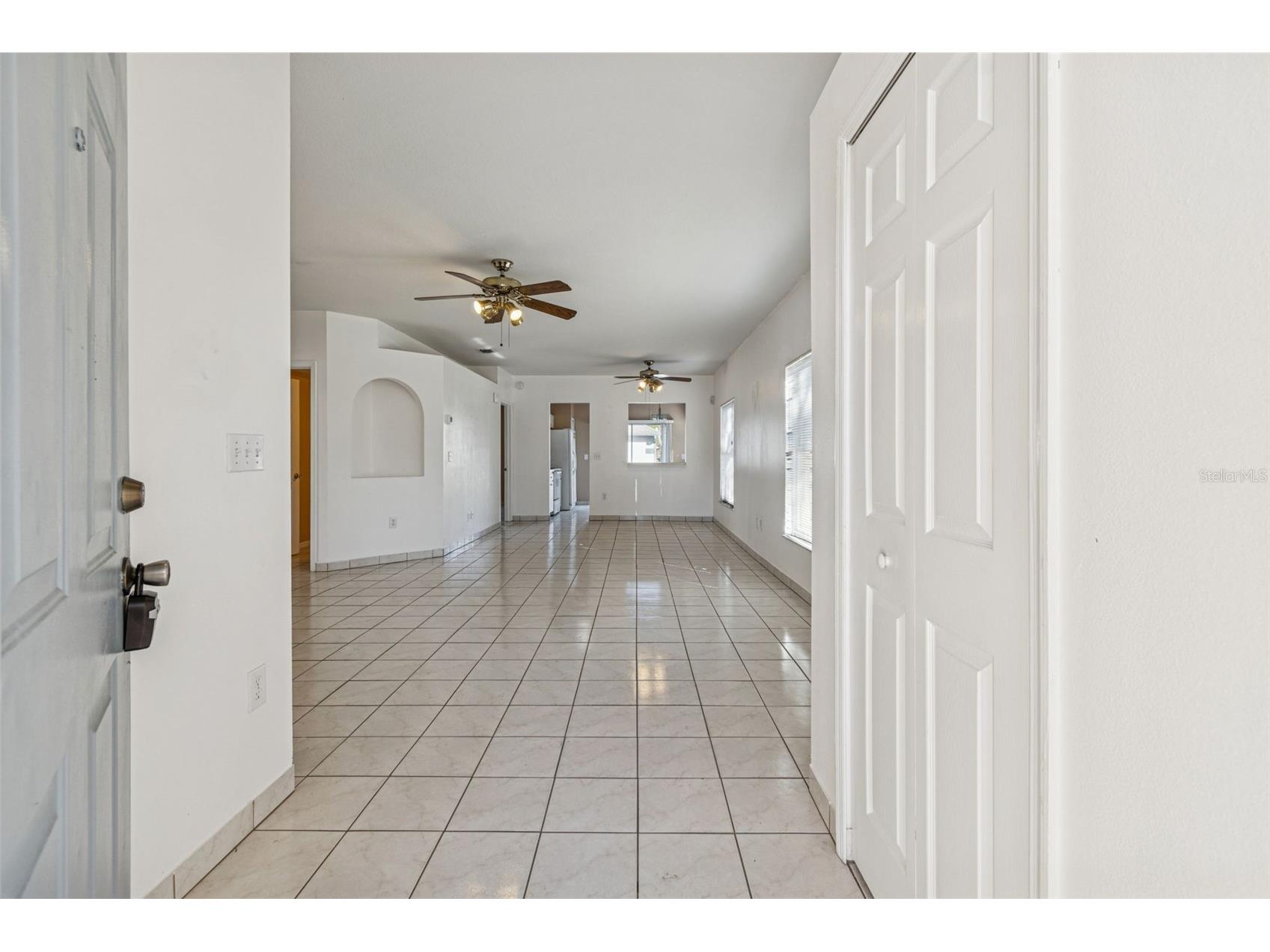 11022 Connacht Way Tampa FL 33610 TB8467626 image6