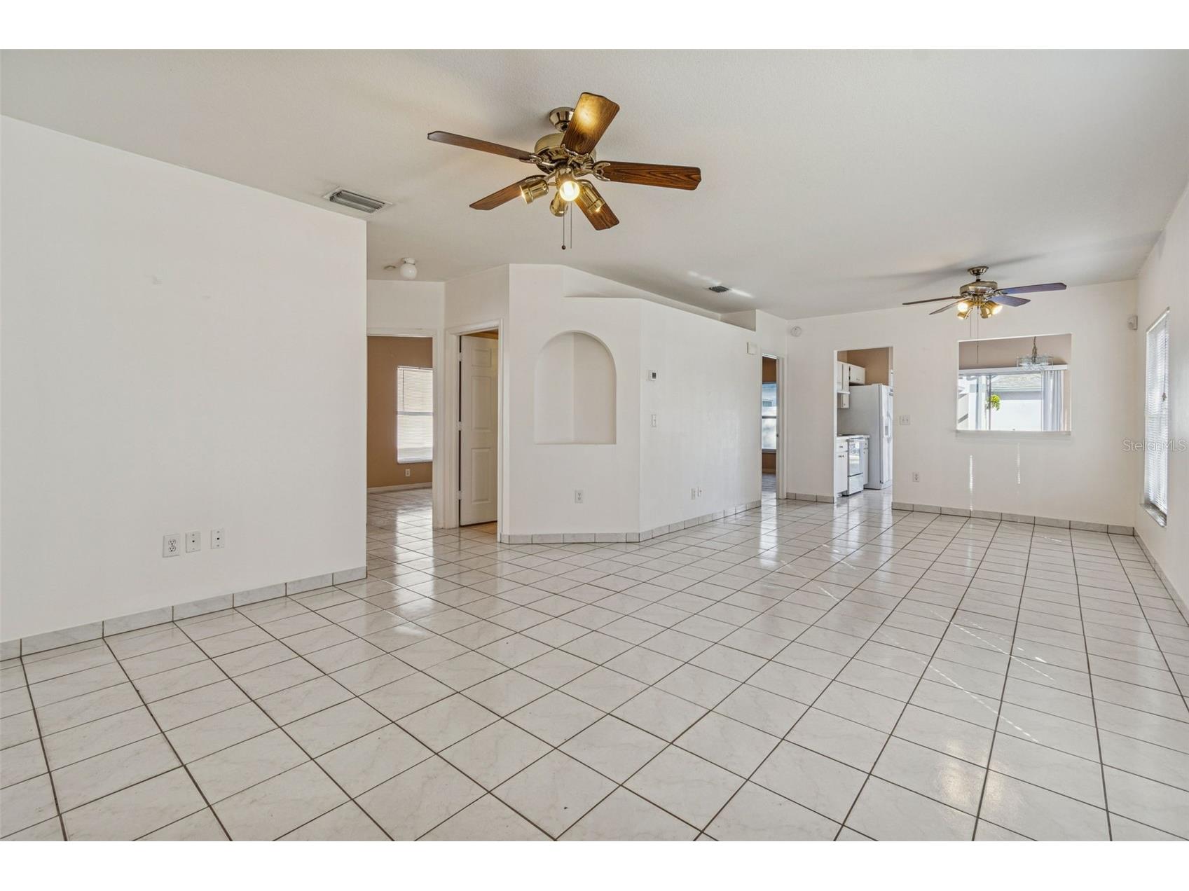 11022 Connacht Way Tampa FL 33610 TB8467626 image7